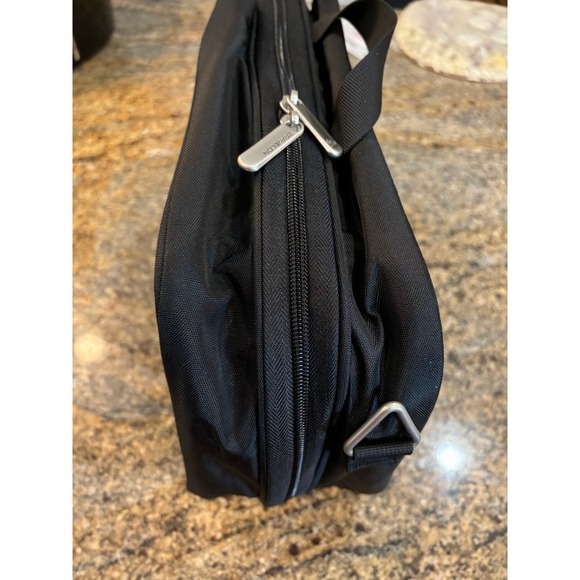 Travelon Complete Toiletry Bag‎ - RARE - Picture 11 of 11